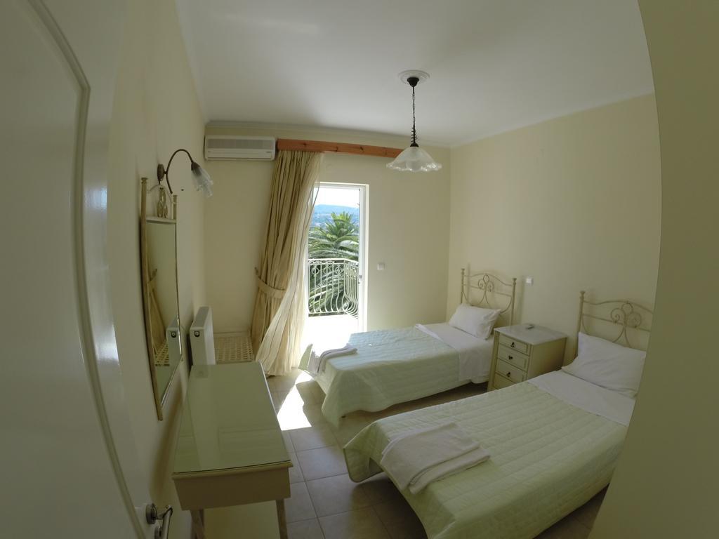 Irini'S Villa Argostoli  Zimmer foto